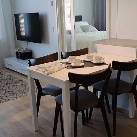 Kodikas Huoneisto, Oma Sauna, Ilmainen Pysaekoeinti Lejlighed Rovaniemi Eksteriør billede