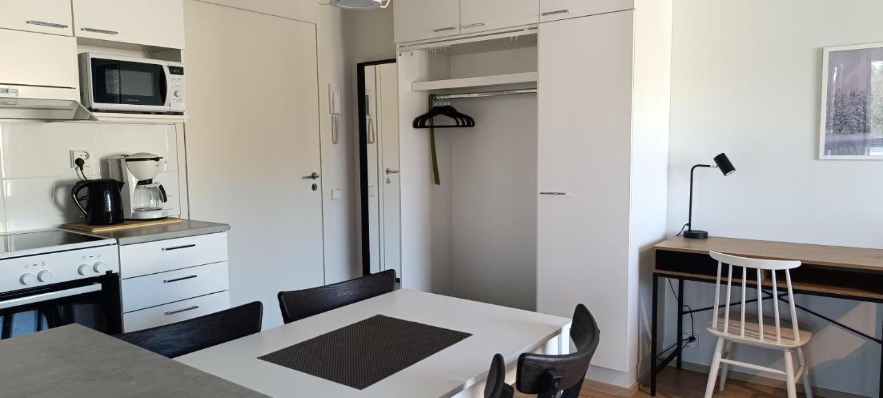 Apartment Kodikas Huoneisto, Oma Sauna, Ilmainen Pysaekoeinti